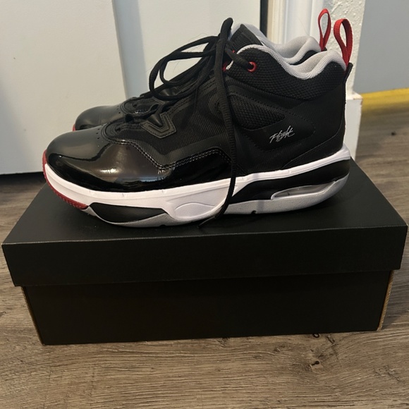 Jordan 3s Stay Loyal Size 6.5y - Picture 2 of 6